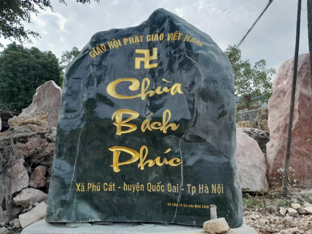 biển hiệu đá xanh