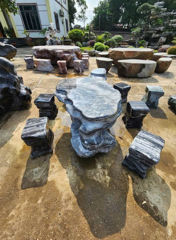 bàn ghế đá tự nhiên, bàn ghế đá sân vườn, giá bộ bàn ghế đá tự nhiên, bộ bàn ghế nguyên khối, giá bố bàn ghế đá vân mây, đá vân mây tự nhiên, đá hoa cương tự nhiên, báo giá bàn ghế đá sân vườn, bàn ghế đá ngoài trời, bàn ghế đá đẹp giá rẻ