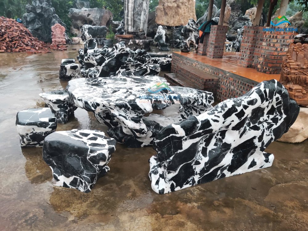 bàn ghế đá tự nhiên nguyên khối